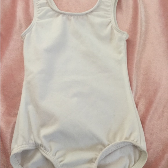 The Best Things Happens While You Dance - Picture 6 of 8